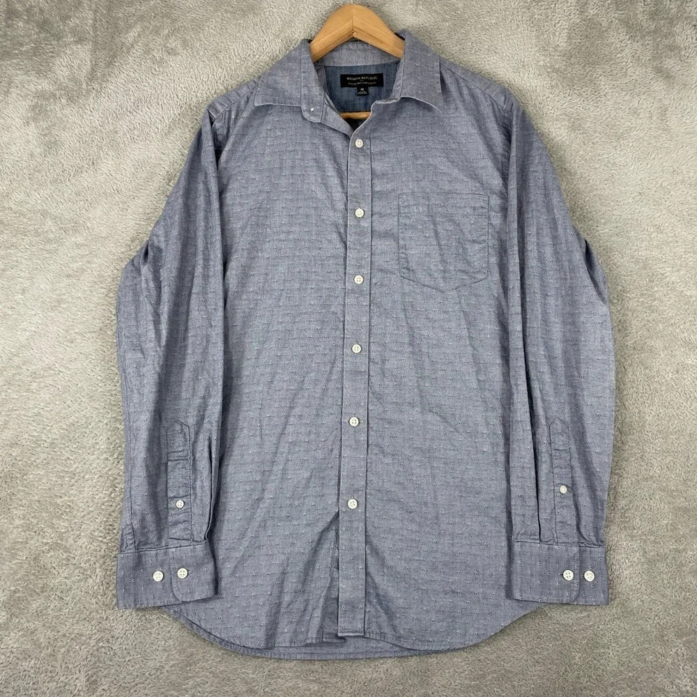 Banana Republic Button Down Shirt Mens Medium Blue Stretch Soft Wash Slim Dobby